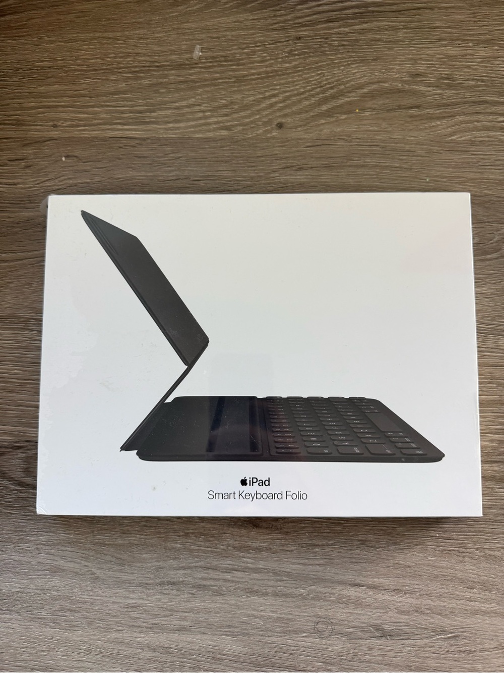 NEW Apple Smart Keyboard Folio for iPad – Brand New in Box